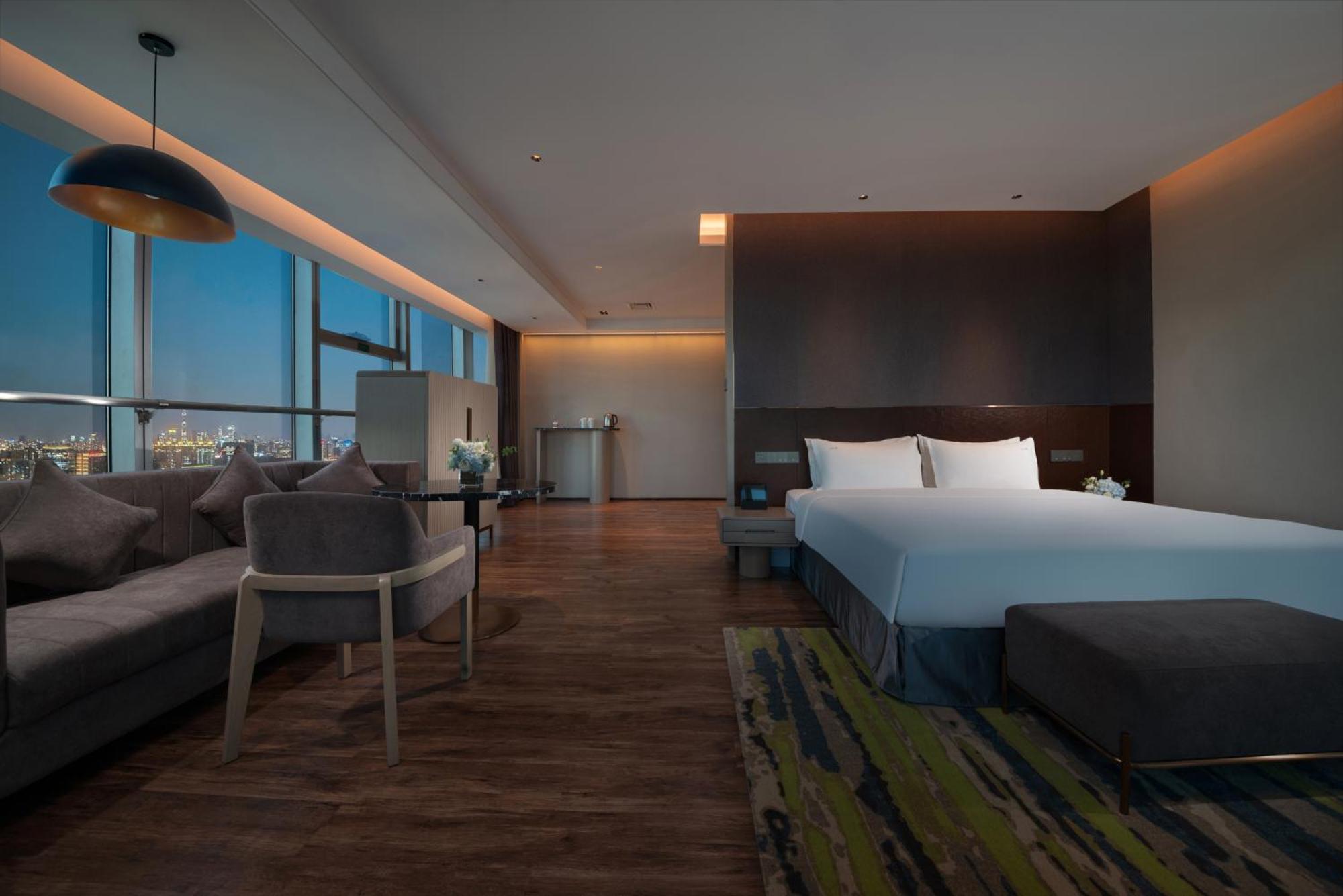 Holiday Inn Beijing Focus Square By Ihg Pequim Exterior foto